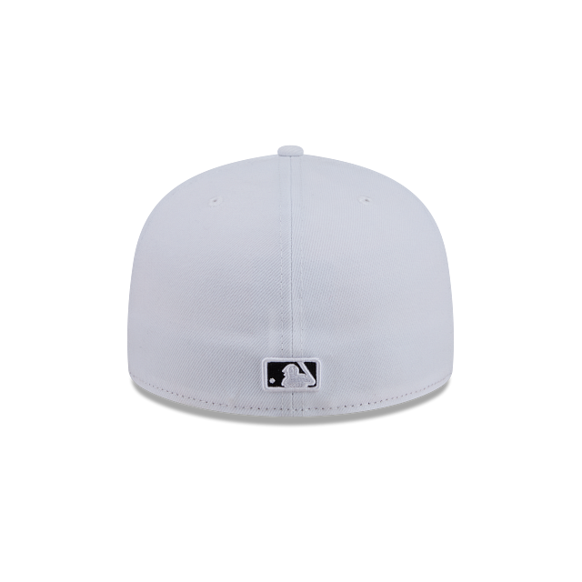 New Era 59FIFTY New York Yankees Color Basic Fitted Hat - White / Black