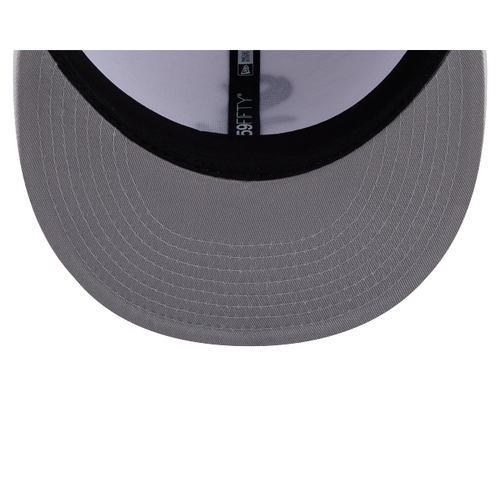New Era 59FIFTY Chicago White Sox Color Basic Fitted Hat - White / Black