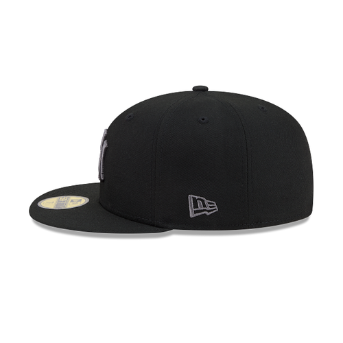 New Era 59FIFTY New York Yankees Color Basic Fitted Hat - Black / Graphite