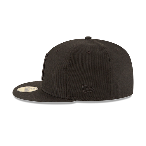 New Era 59FIFTY Indianapolis Colts Black on Black Fitted Hat - Black