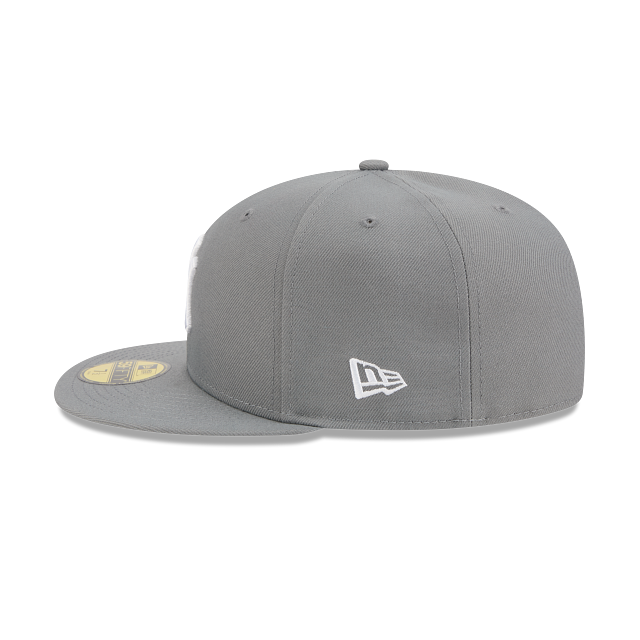 New Era 59FIFTY New York Yankees Color Basic Fitted Hat - Stone Grey / White